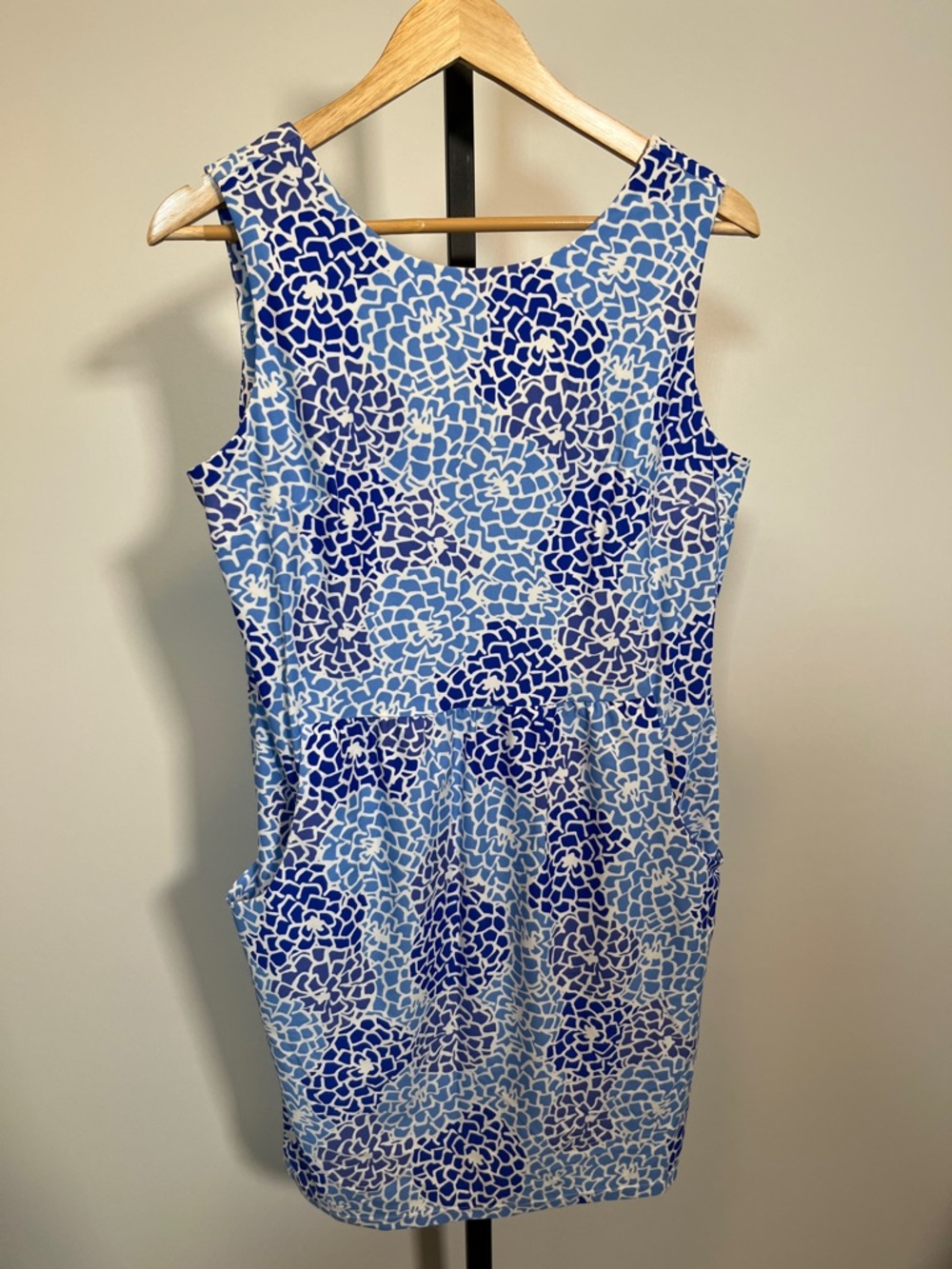 Jude Connally Blue Floral Sheath Dress - Sleeveless Summer Shift
